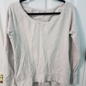 Lululemon Cream Sweatshirt w/ Thumb Holes